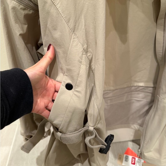 H&M Beige Utility Jacket - Picture 6 of 14